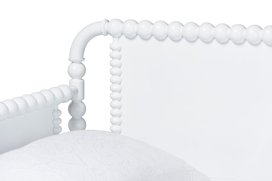 Baxton Studio Lucera 3-Drawer Daybed with Bobbin Frame, Full, White
