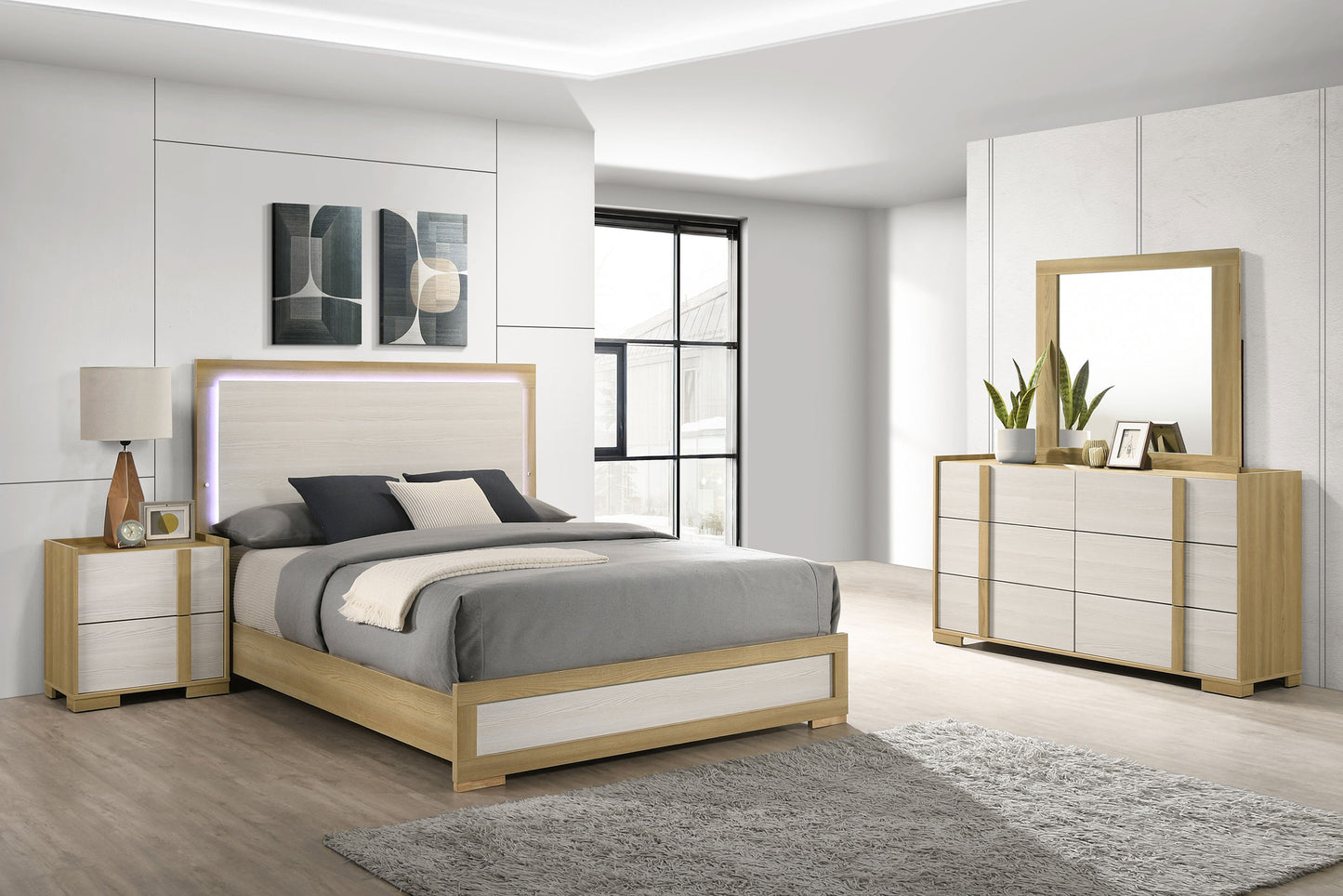 Hyland 4-piece Eastern King Bedroom Set Natural