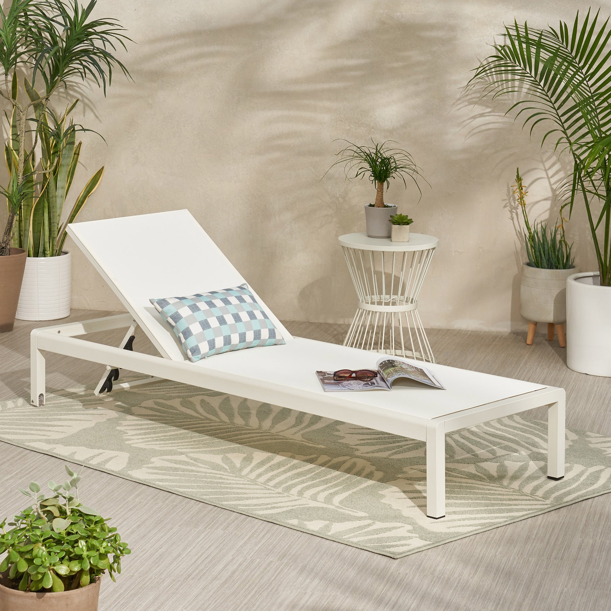 Outdoor Chaise Lounge Chair, Aluminum Adjustable Outside Chair for Pool Patio Beach Yard, All Weather Use UV Resistant 400lbs Weight Capacity, White FredCo