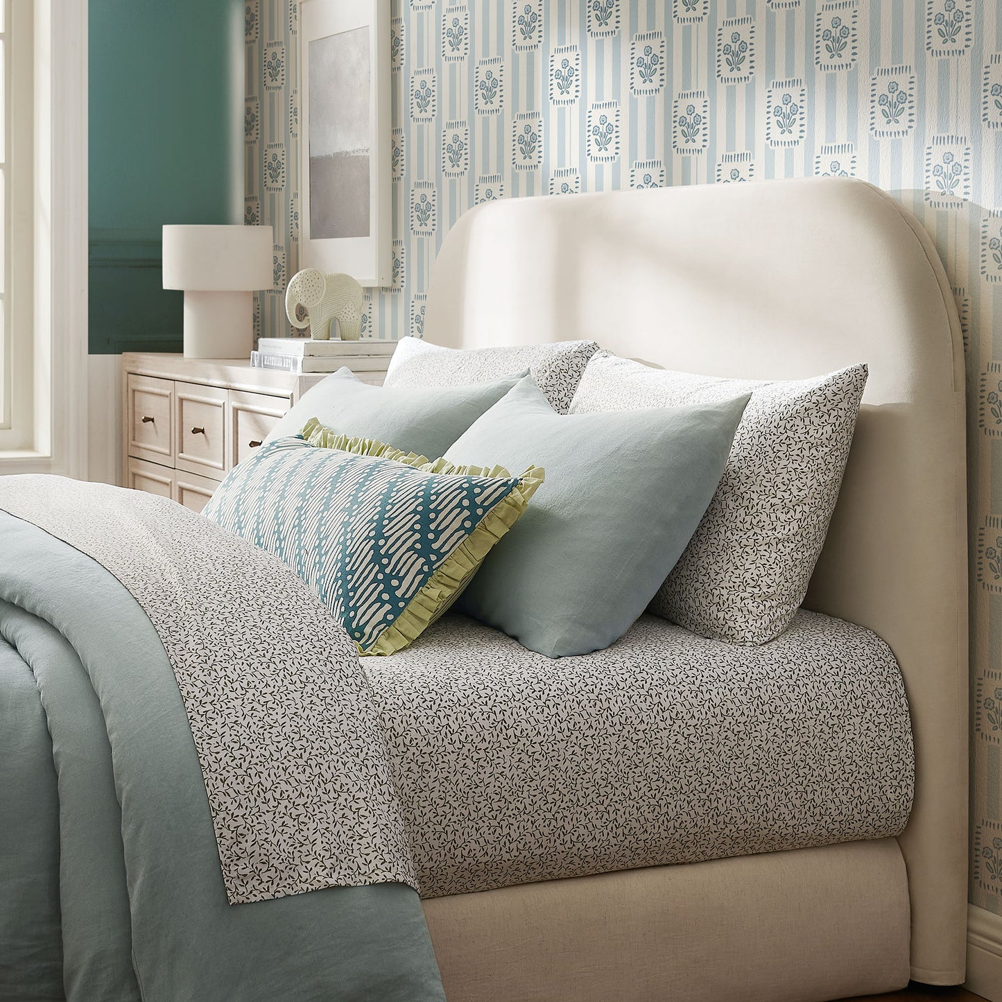 Keynote Full Size Stain-Resistant Performance Velvet Headboard by Modway MOD-7372