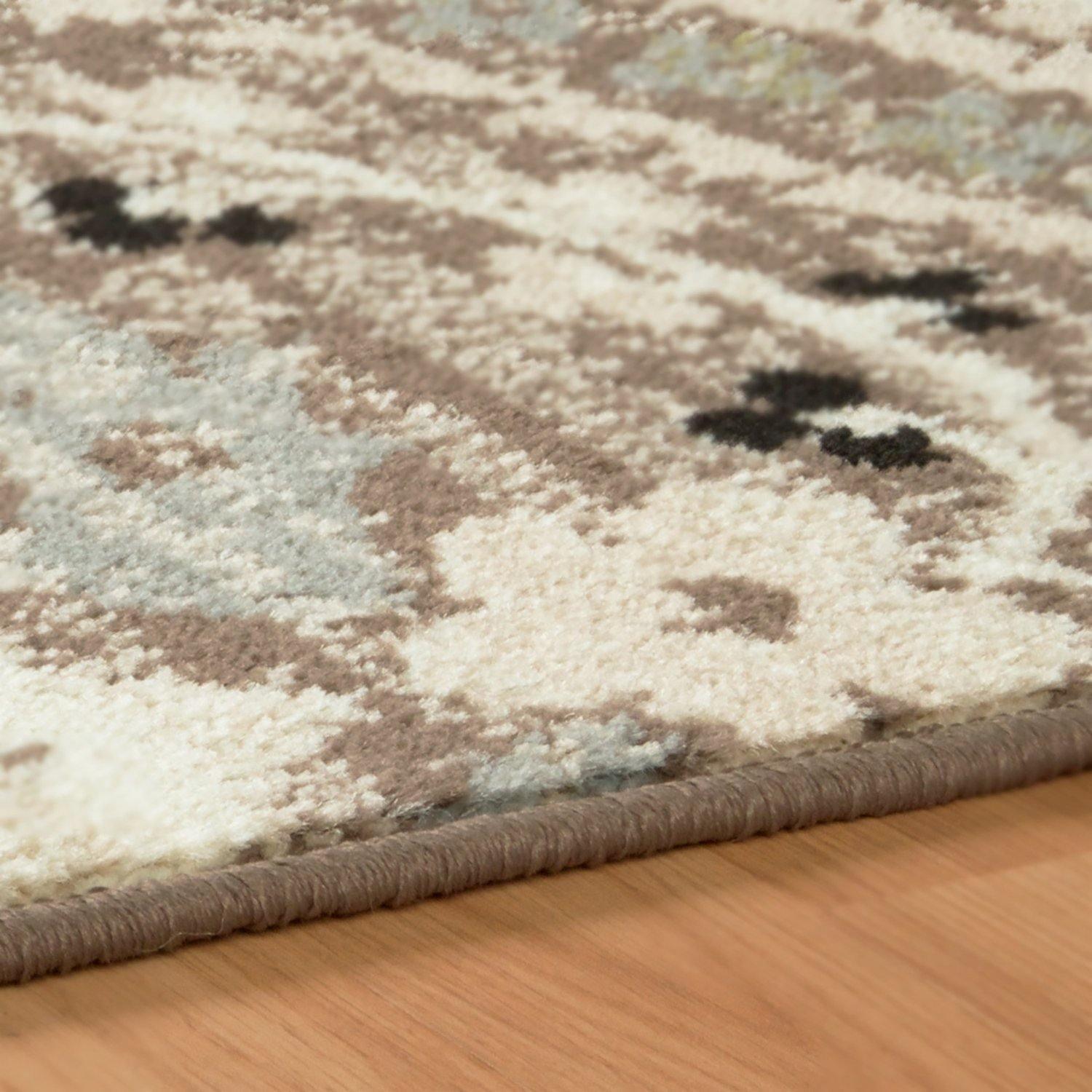 Augusta Modern Floral Cabin Setting Rug FredCo