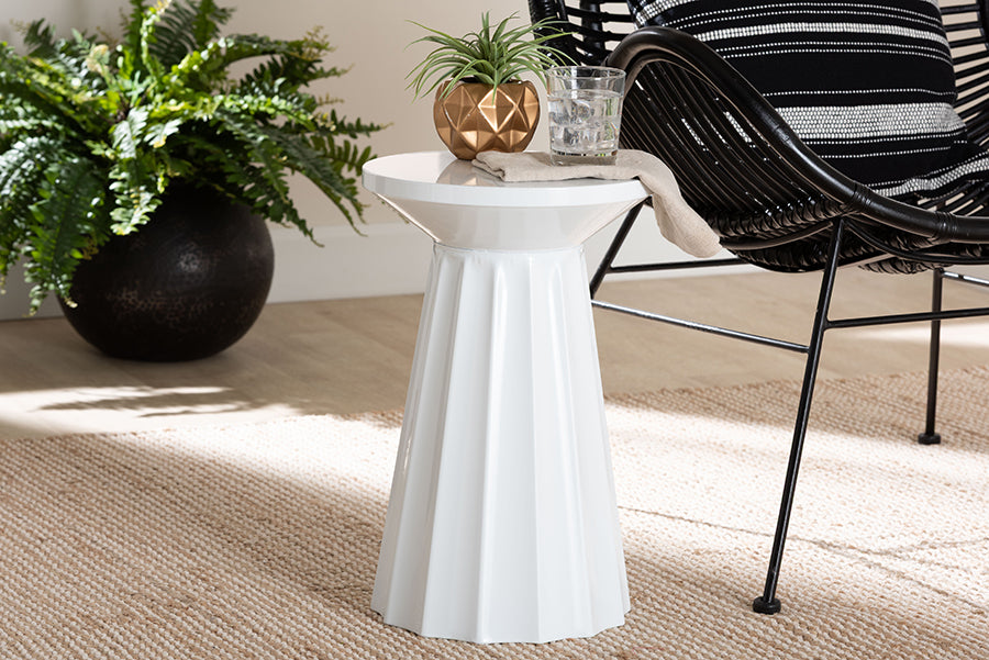 Baxton Studio Ulmer Metal Scalloped Side Table - Modern Round Accent Table for Indoor or Semi-Outdoor Use, White FredCo
