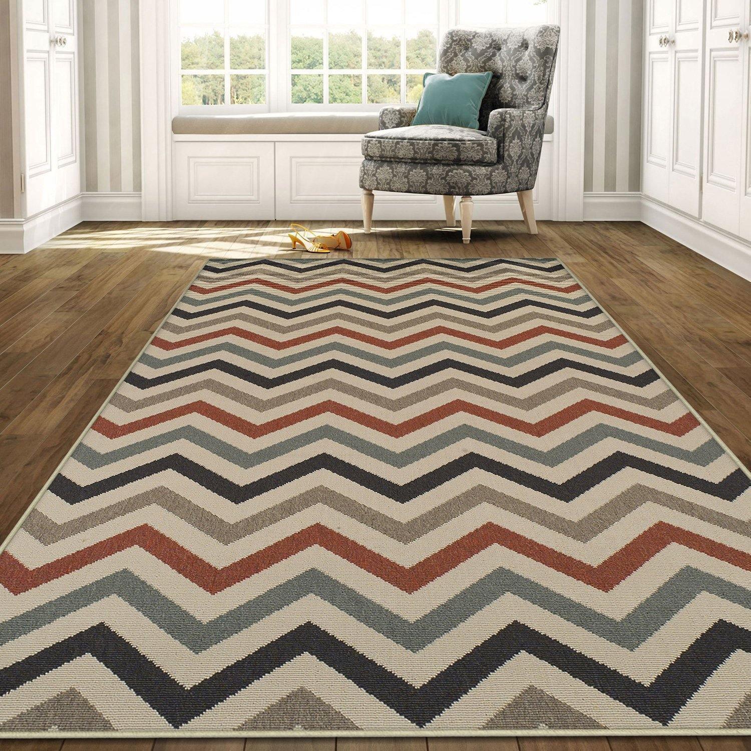 Chevron Indoor/Outdoor Modern Geometric Weather-Resistant Rug FredCo