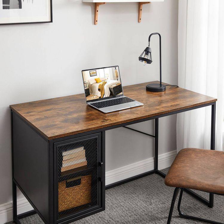 Computer Desk with Adjustable Shelf FredCo