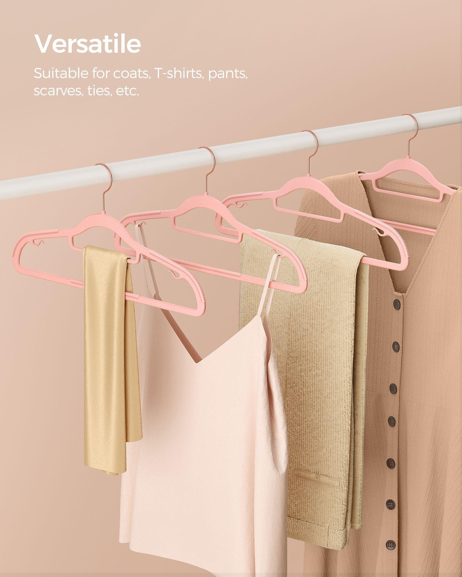 Pack of 50 Non-Slip Coat Hangers with360° Swivel Hook FredCo