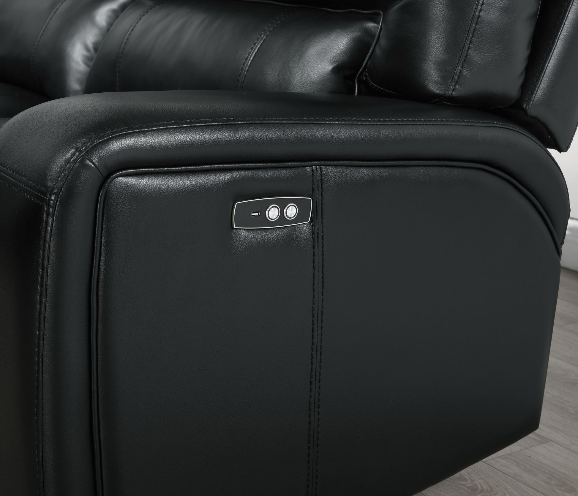Saul Black Leather Aire Power Recliner Sectional Sofa w/ USB Port & Cupholder Console FredCo
