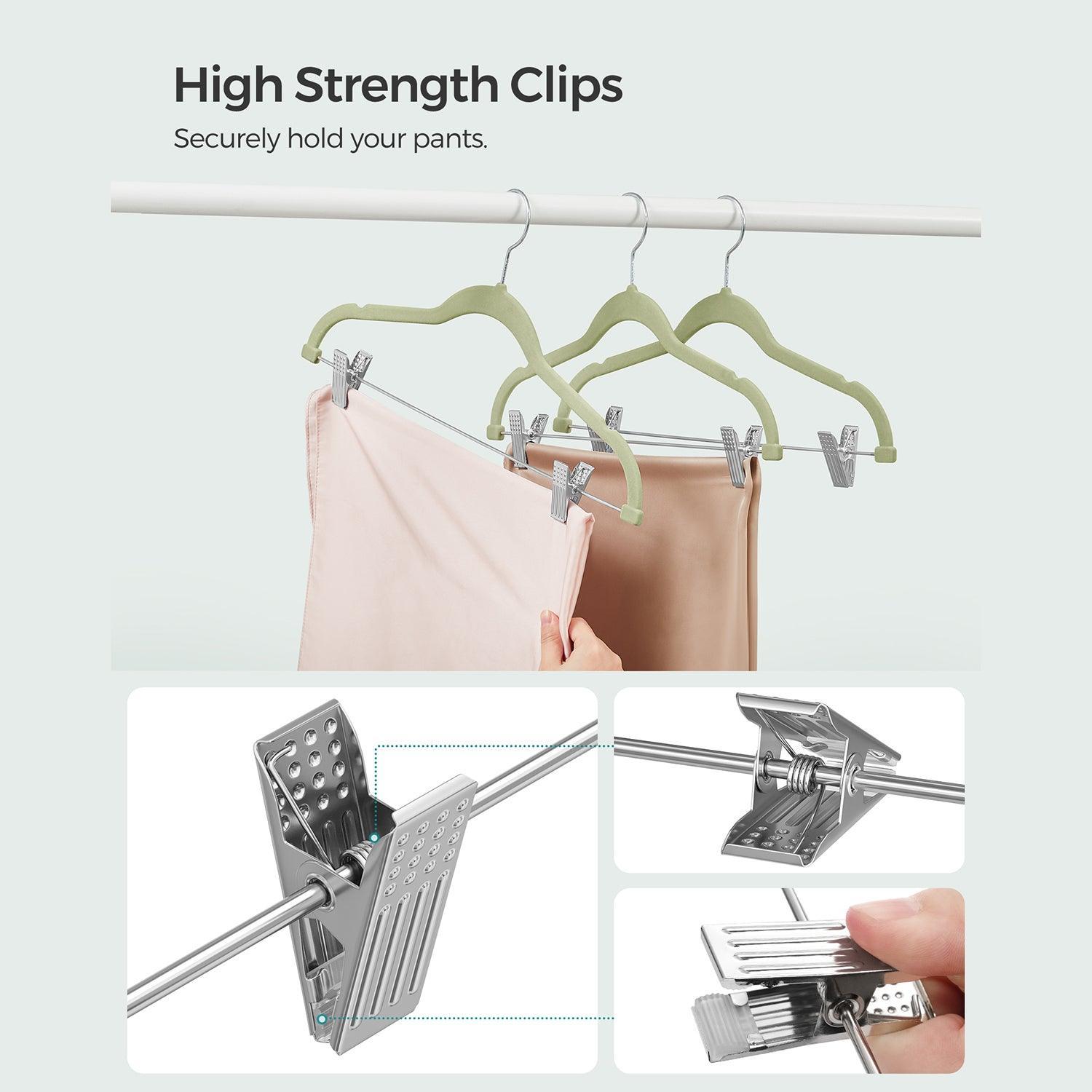 Set of 30 Velvet Hangers with Clips Pale Green FredCo