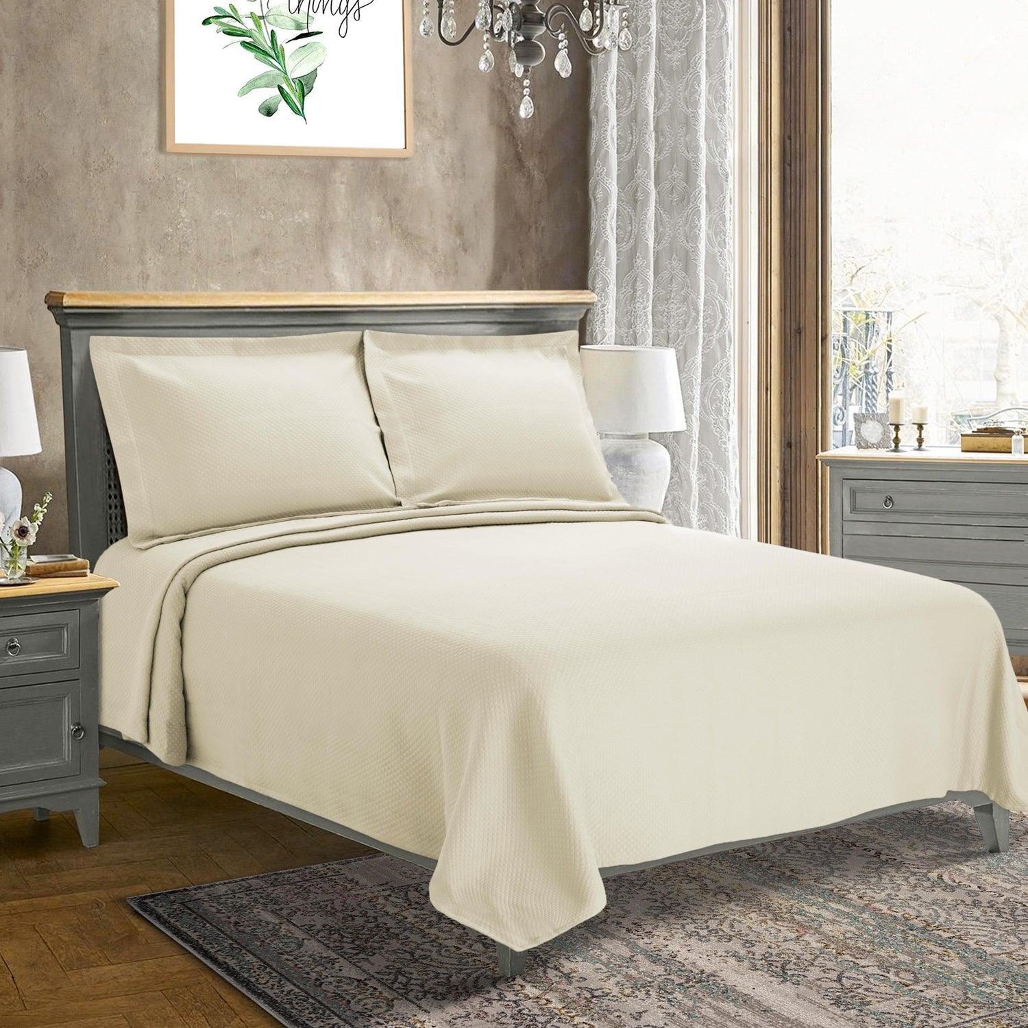 Solitaire 100% Cotton Jacquard Matelassé Bedspread Set FredCo