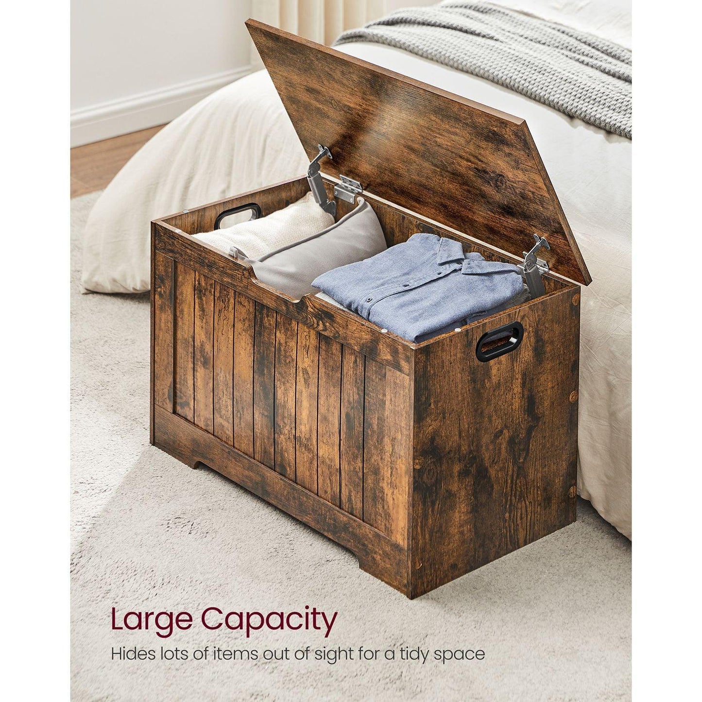 Storage Chest with 2 Safety Hinges FredCo