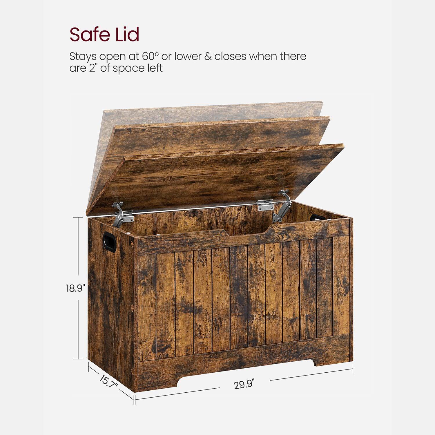 Storage Chest with 2 Safety Hinges FredCo