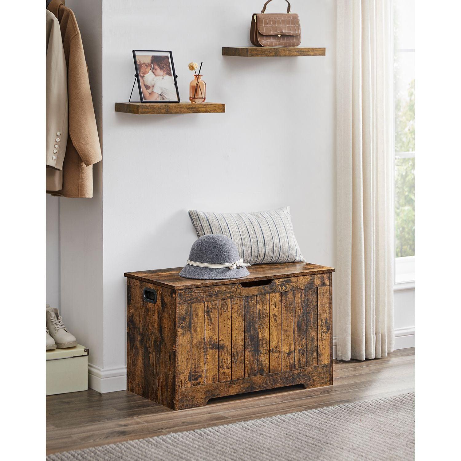 Storage Chest with 2 Safety Hinges FredCo