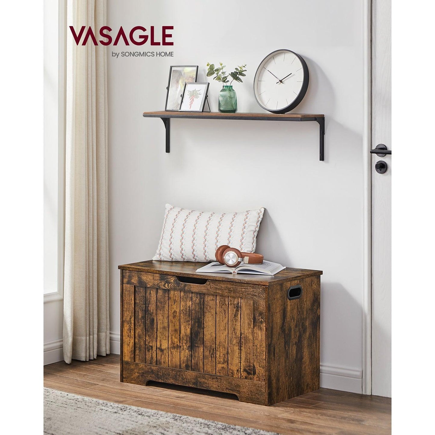 Storage Chest with 2 Safety Hinges FredCo
