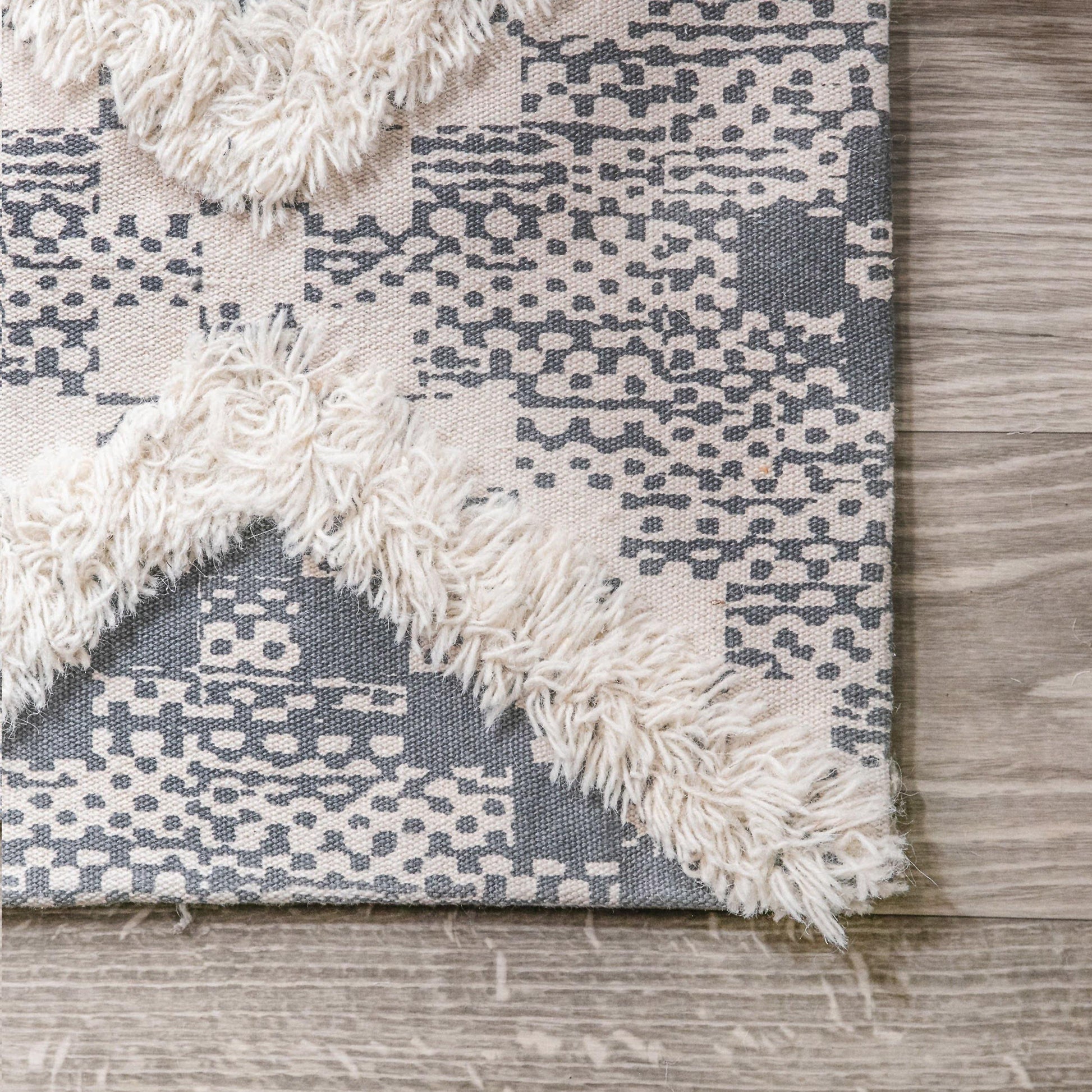 Talluah Hand-Tufted Cotton/Wool Textured Geometric Farmhouse Area Rug FredCo
