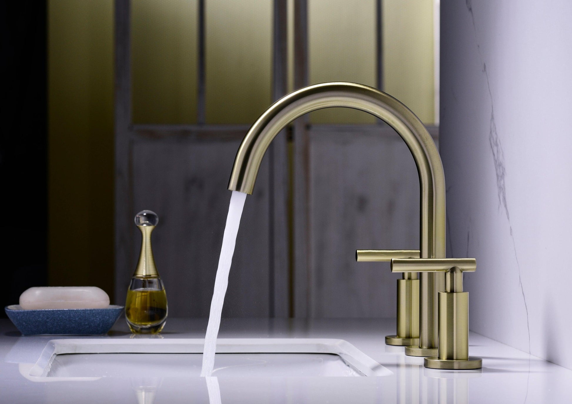 Two Handle High Arc Widespread Bathroom Sink Faucet 3 Hole FredCo