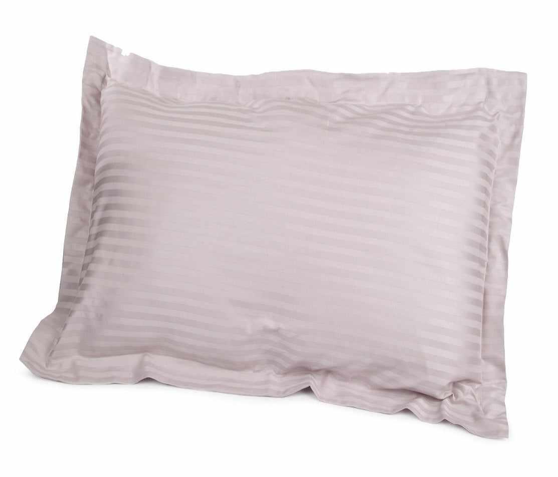 650-Thread Count 100% Egyptian Cotton Elegant Striped Pillow Sham Set FredCo