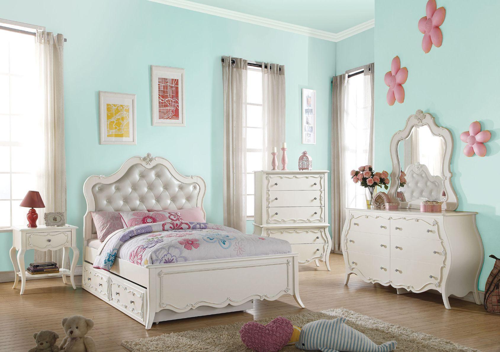 ACME Edalene Twin Bed, Pearl White 30505T FredCo
