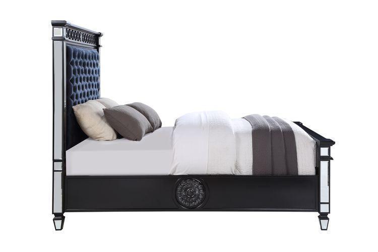 ACME Varian II Queen Bed , Black Velvet & BLACK & Sliver FINISH FredCo