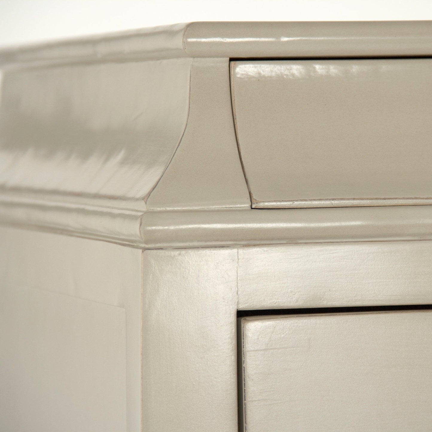 Anjelica Dresser LI-S17-24-65 FredCo