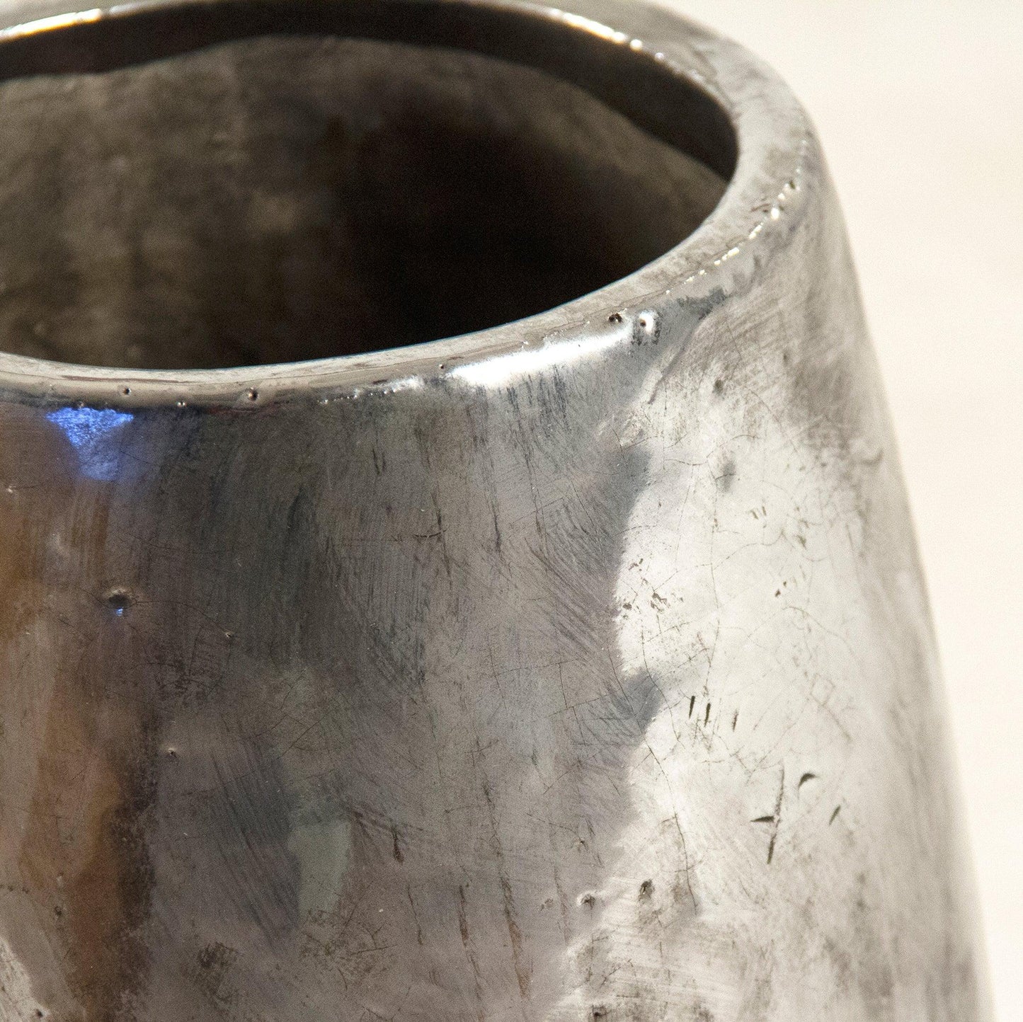 Distressed Metallic Silver Vase (9344S A840) FredCo