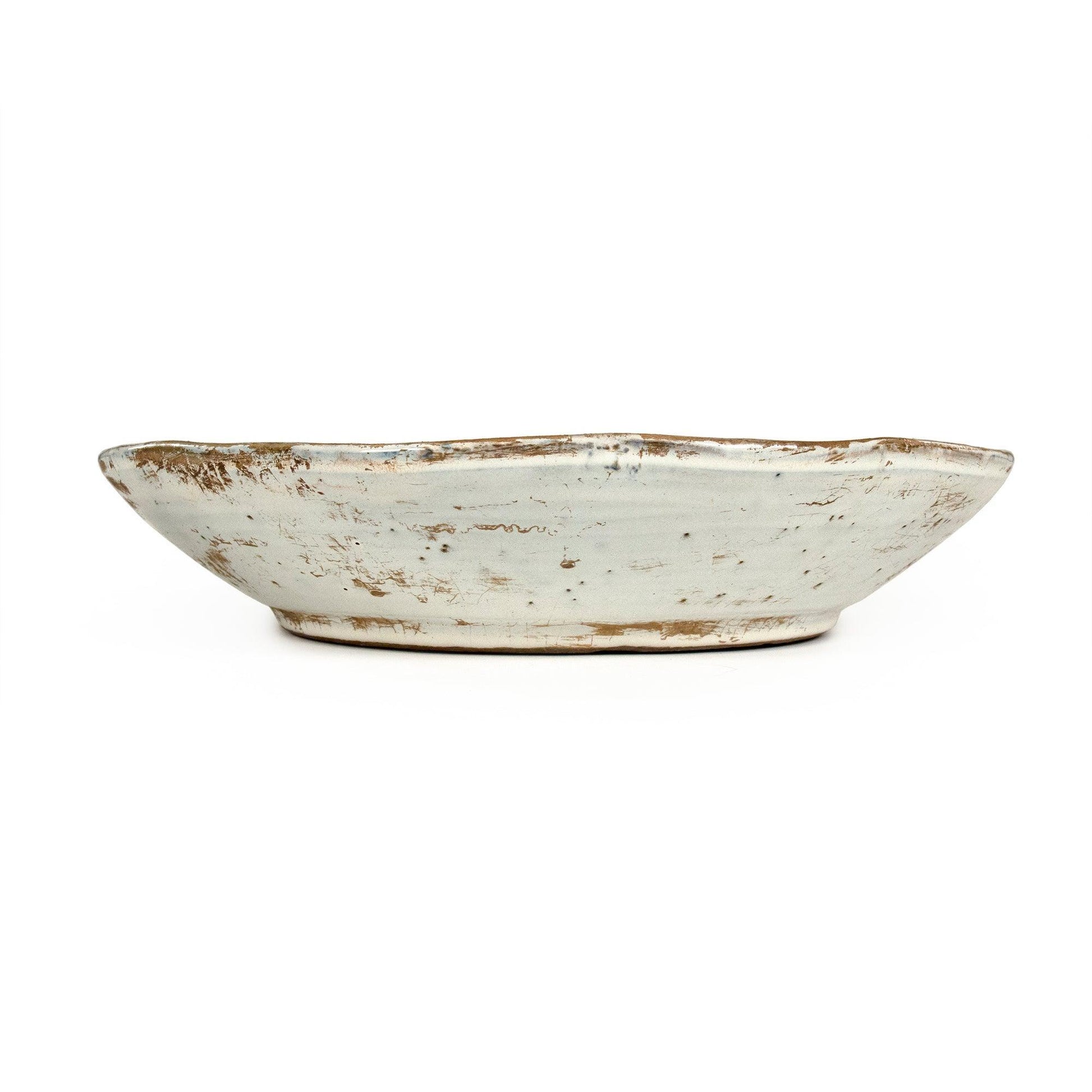 Distressed Off-White Flare Dish SAN021 FredCo