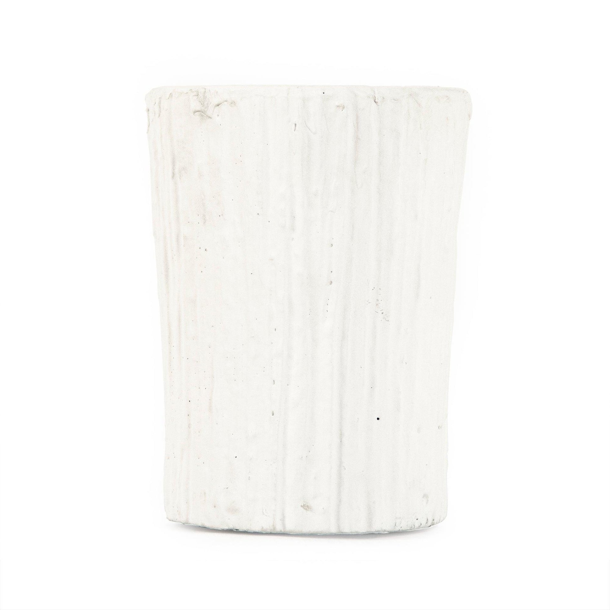 Distressed White Vase (10043S A148) FredCo