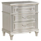Evangeline 5-piece Upholstered Platform Queen Bedroom Set Ivory and Silver Oak Coaster FredCo