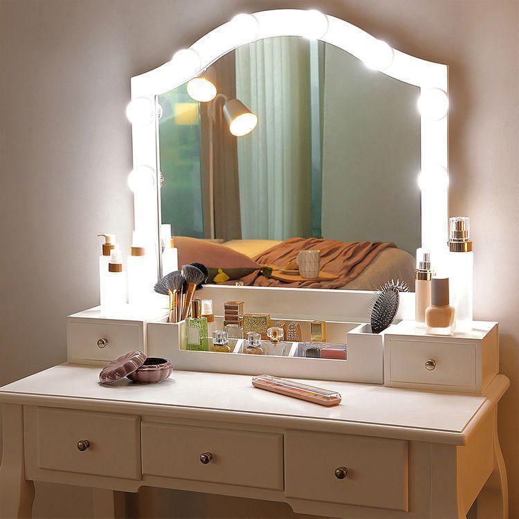 Makeup Vanity Set White with lights FredCo