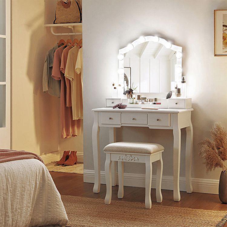 Makeup Vanity Set White with lights FredCo
