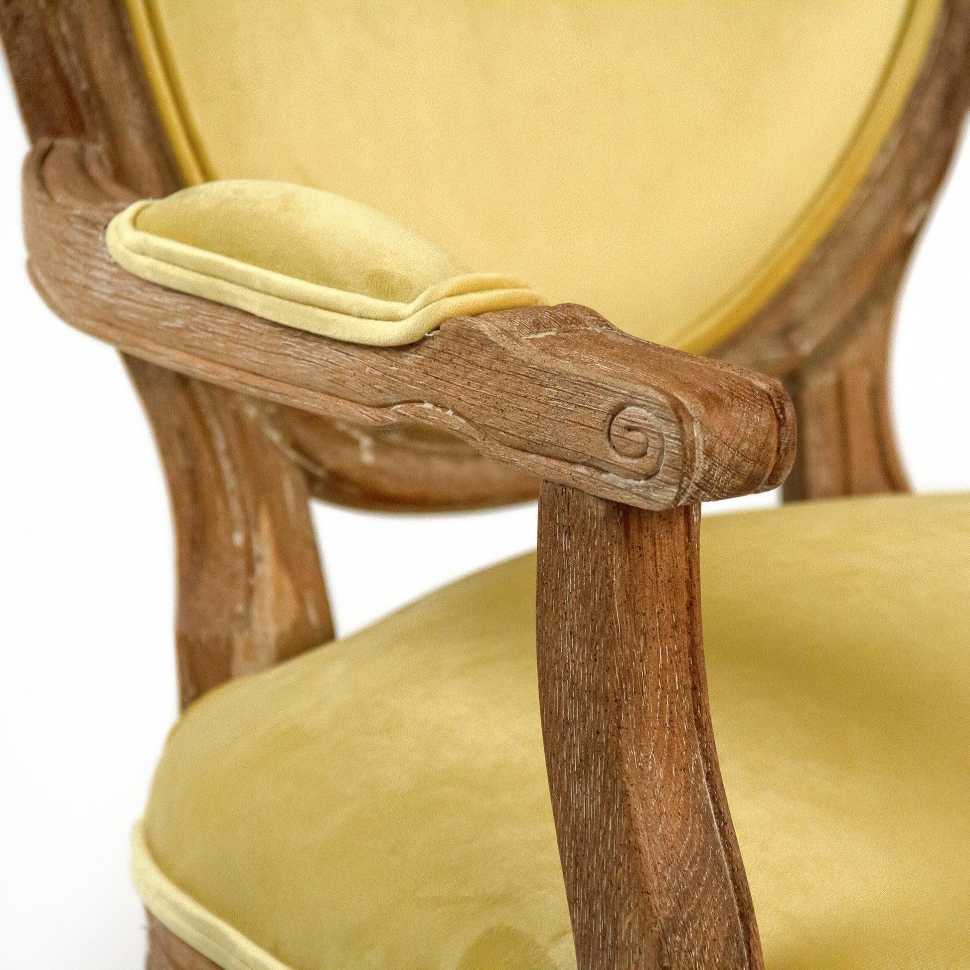 Medallion Arm Chair B009 E272 11905 FredCo