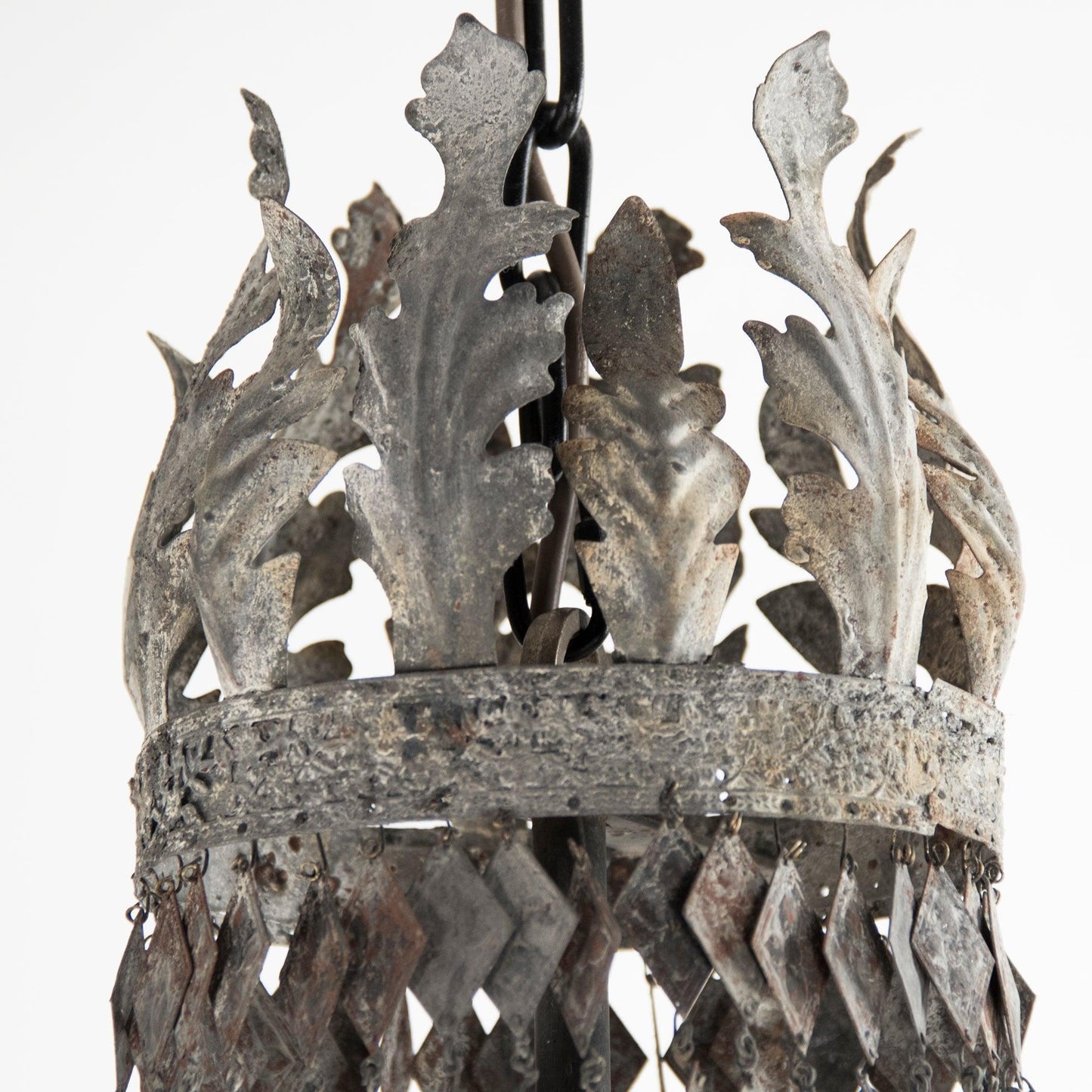 Nicia Chandelier LI-05-102 FredCo