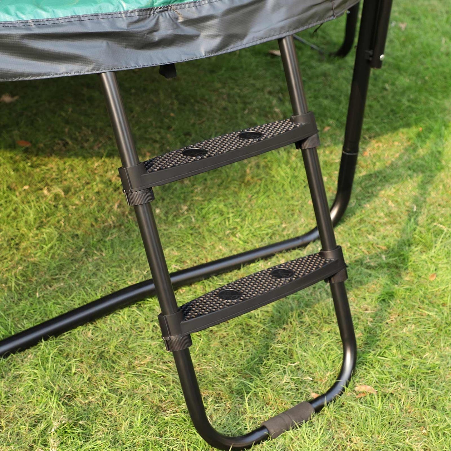 Non-Slip Trampoline Ladder Black 35.4” FredCo