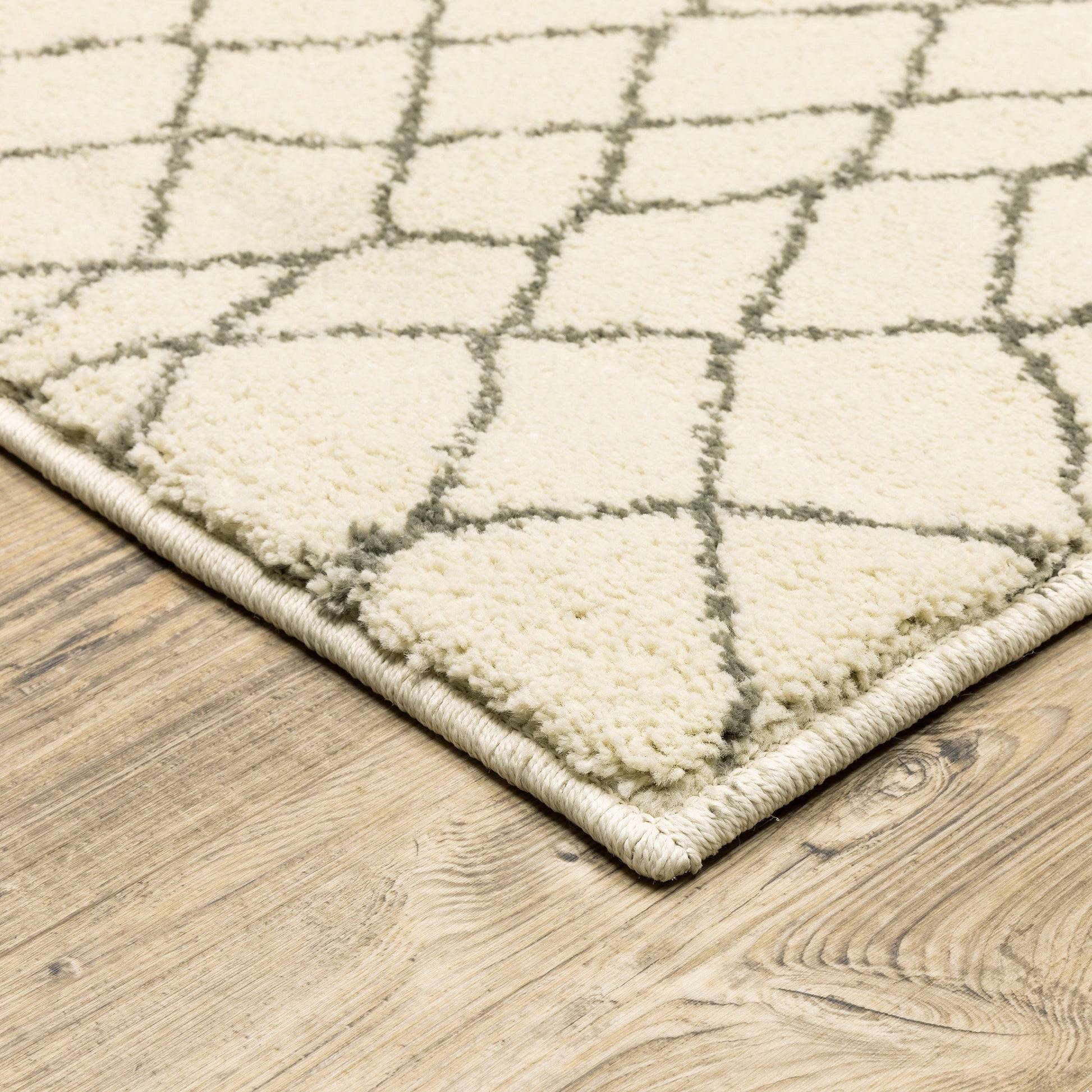 Oriental Weavers Carson 0738B Area Rug FredCo