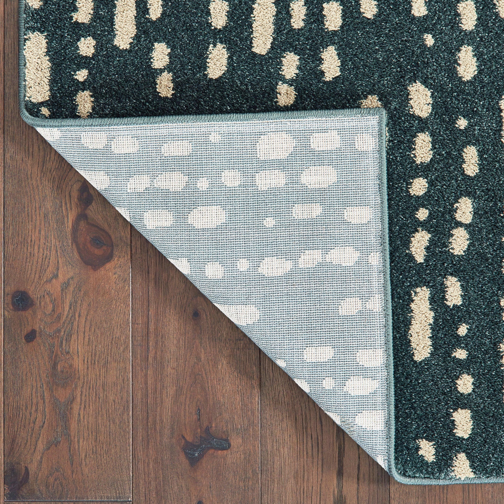 Oriental Weavers Carson 9673B Area Rug FredCo