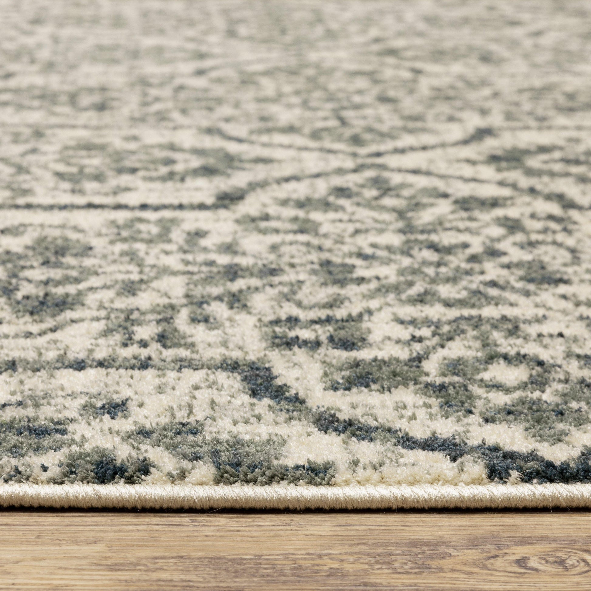 Oriental Weavers Fiona 4929A Area Rug FredCo