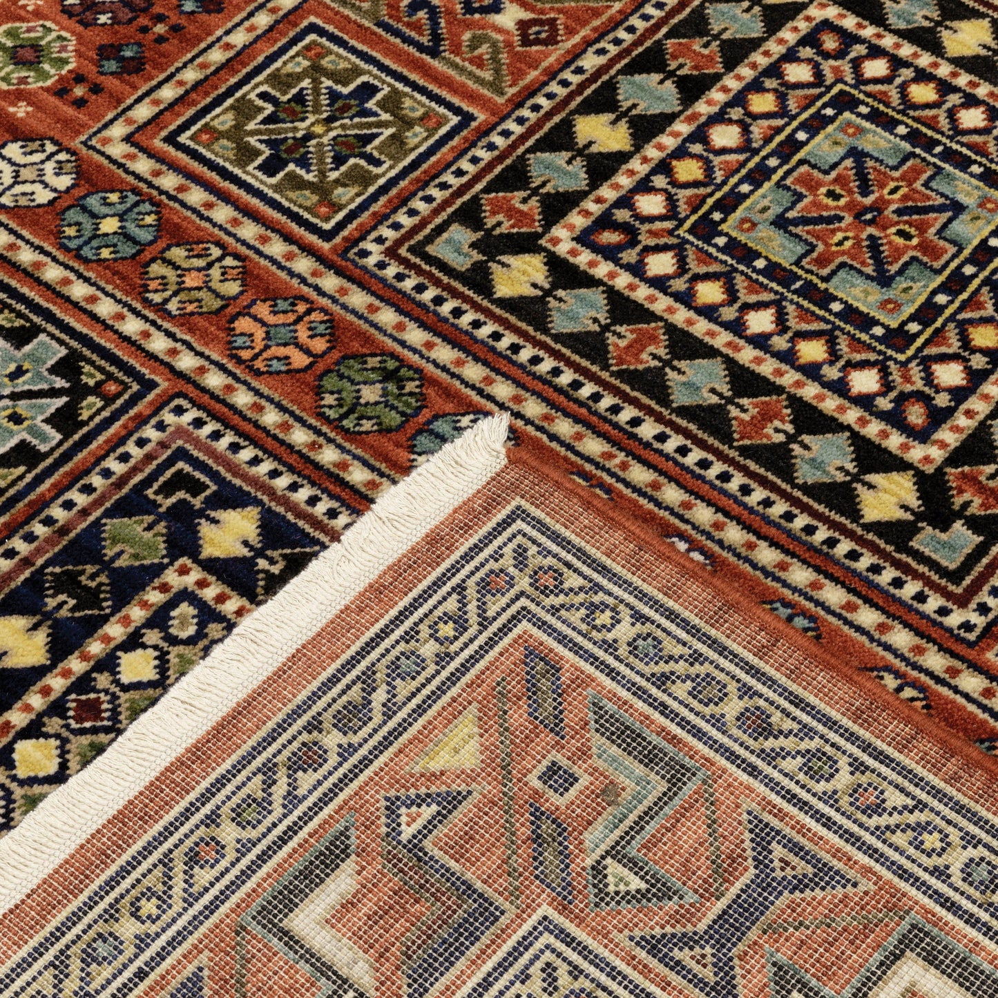 Oriental Weavers Lilihan 002C6 Area Rug FredCo