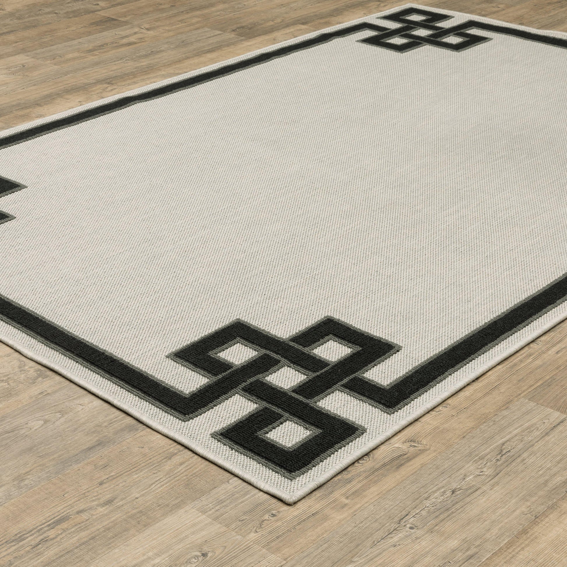 Oriental Weavers Torrey 1530I Area Rug FredCo