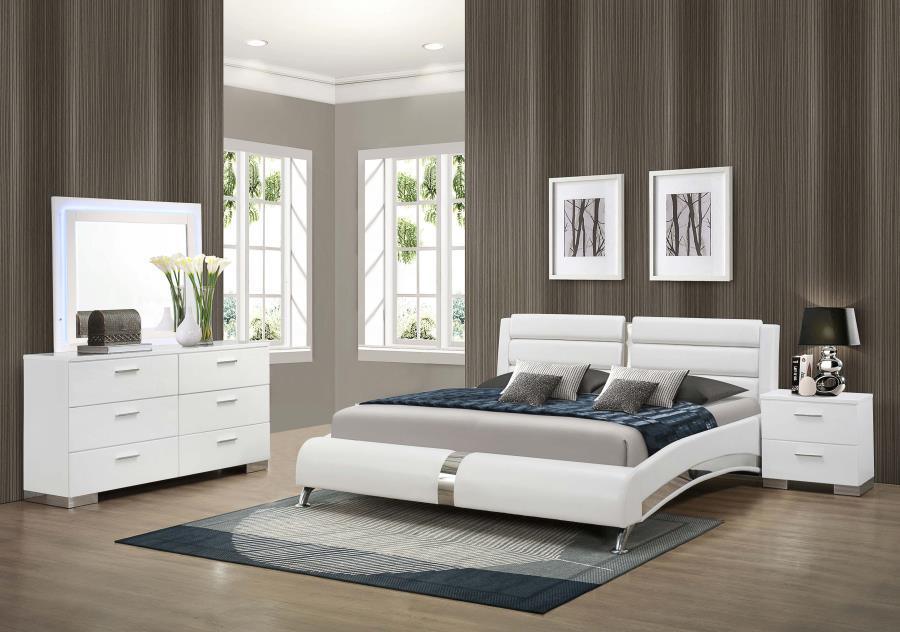 Queen Bed 4 PC Set 300345Q-S4L Coaster FredCo