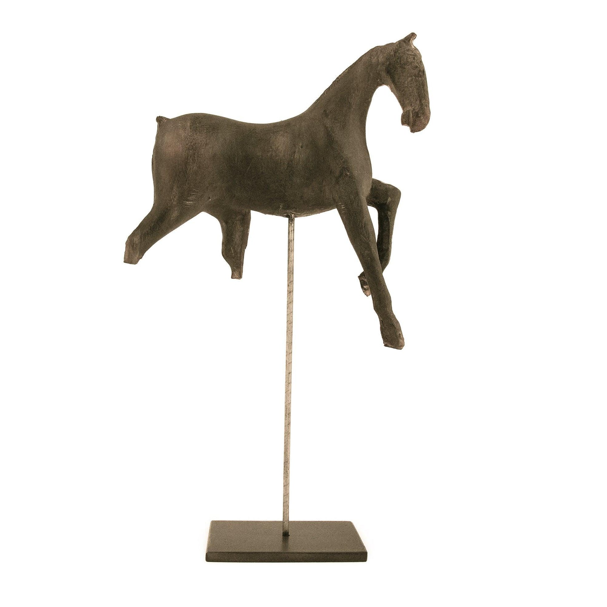 Resin Horse on Stand BCH064N FredCo