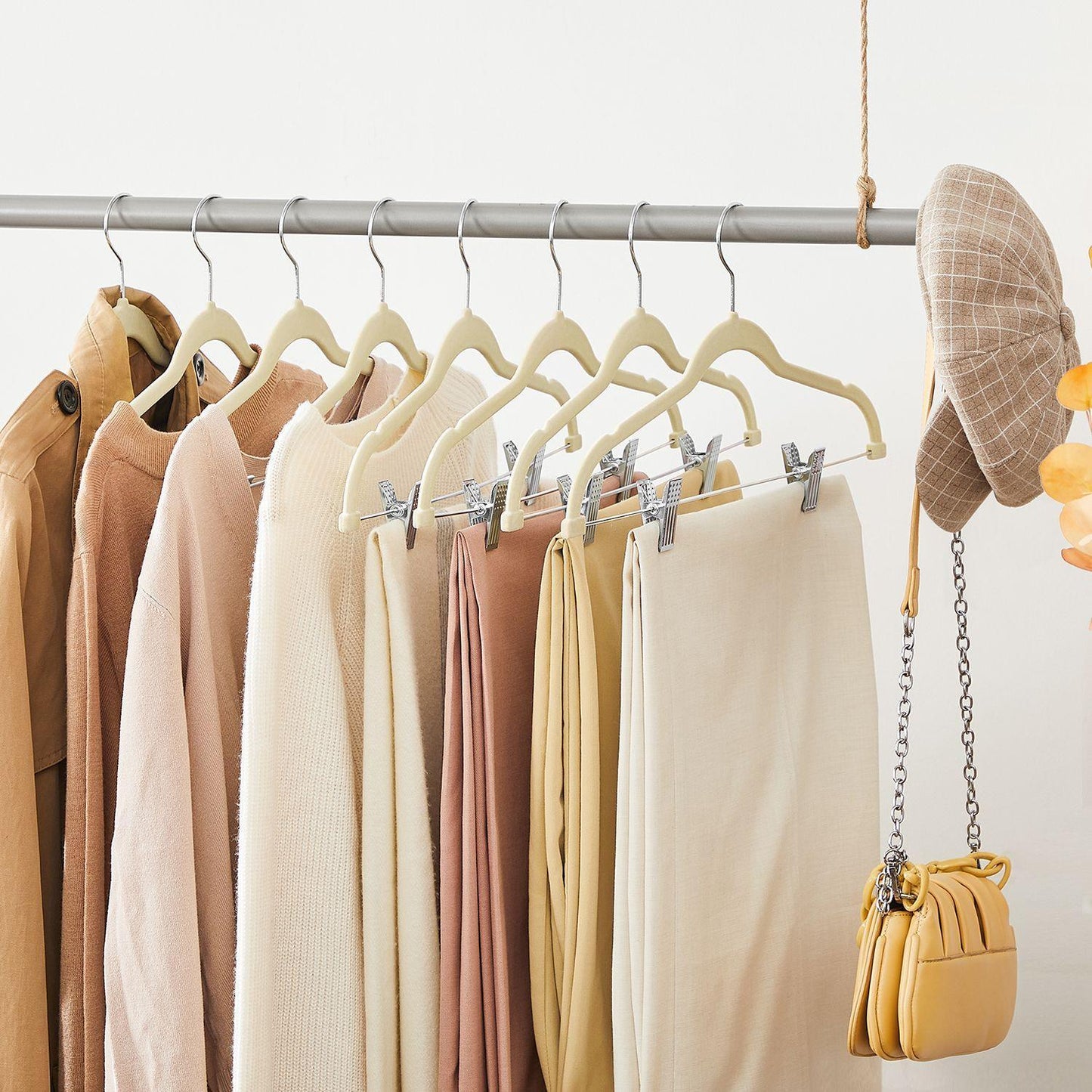 Set of 30 Velvet Pants Hangers, Beige FredCo