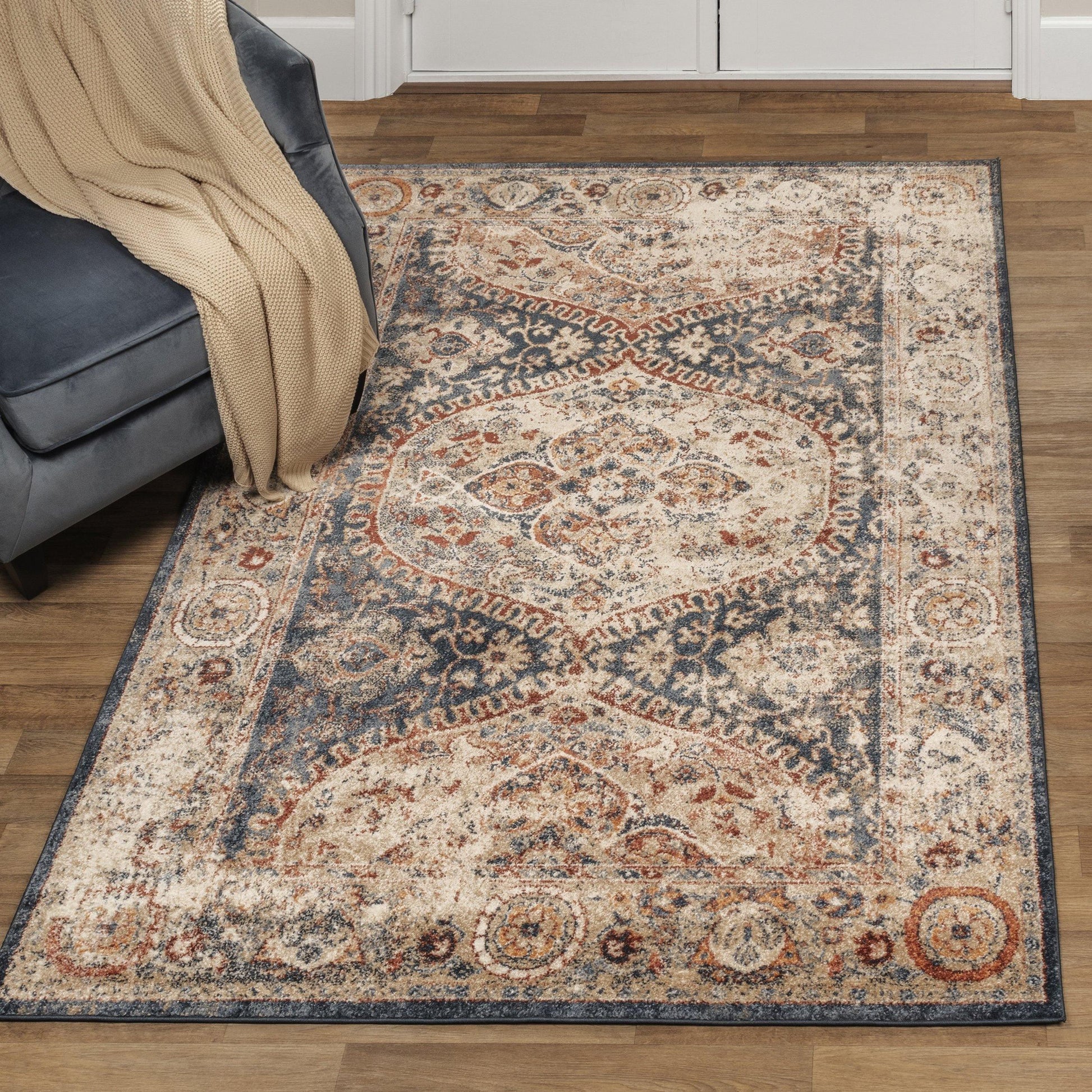 Sibylla Traditional Persian Rug FredCo