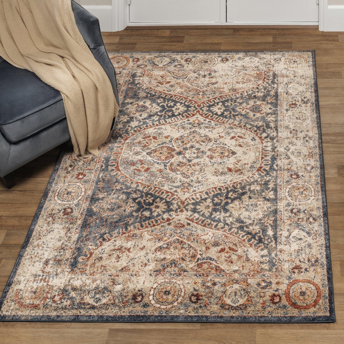Sibylla Traditional Persian Rug FredCo