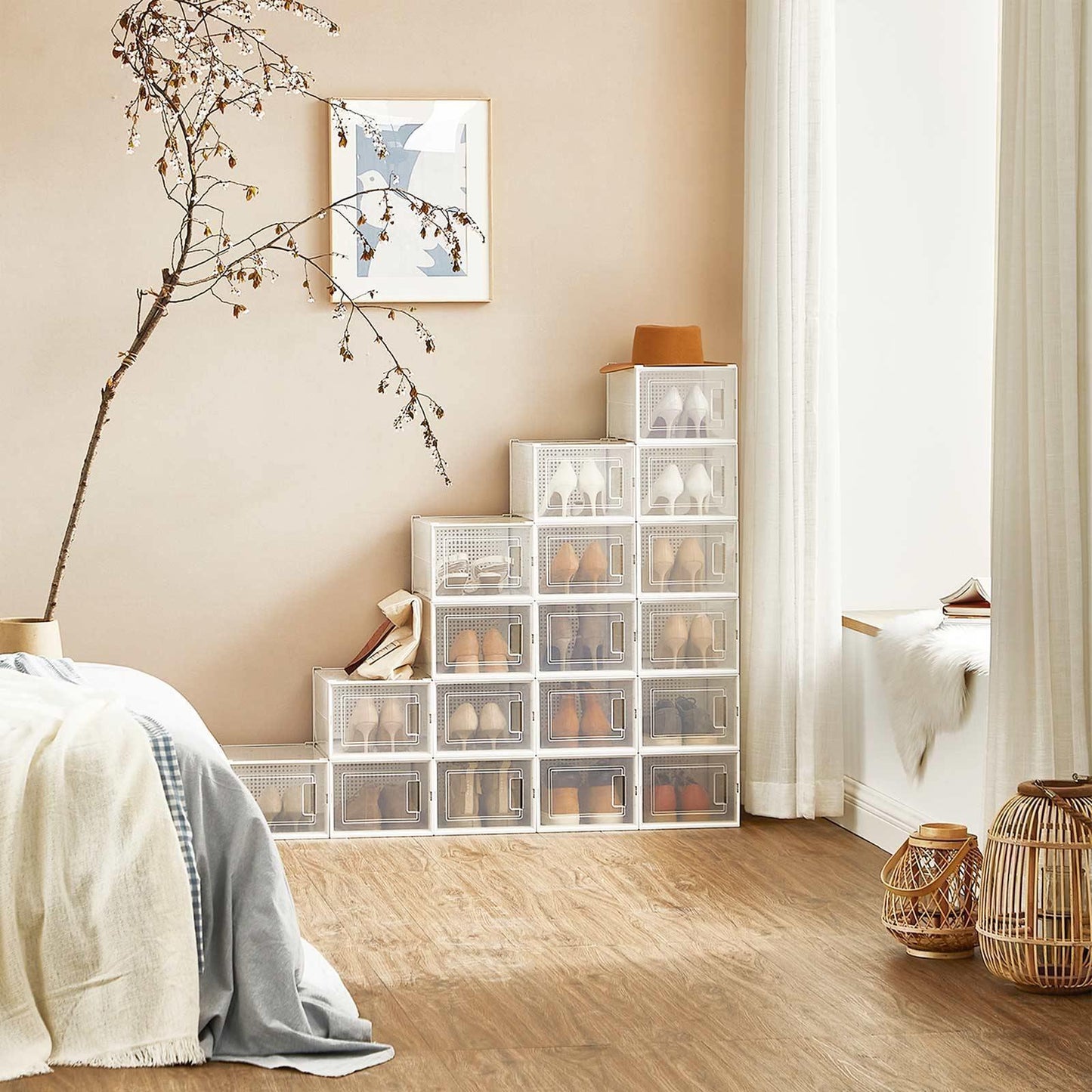 Transparent and White Shoe Boxes FredCo